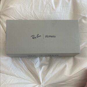 Ray-Ban Meta Gray Eyewear Box